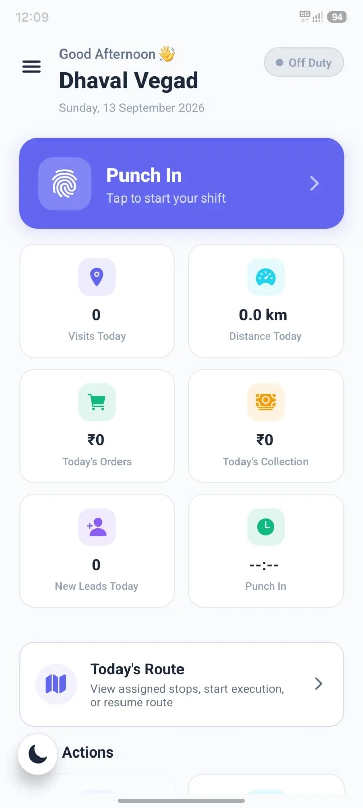 The OZZO Android app home screen: a Punch In button to start the shift, with tiles for visits today, distance today, orders, collection and today's route
